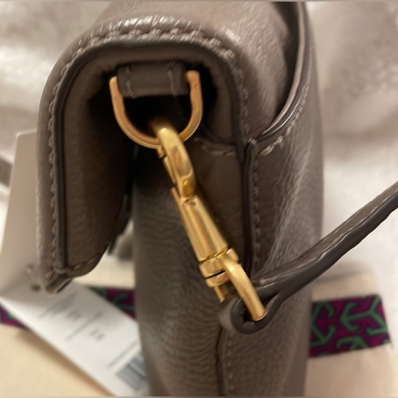 EUC TORY BUCH MCGRAW SHOULDER/CROSSBODY - Picture 2 of 15